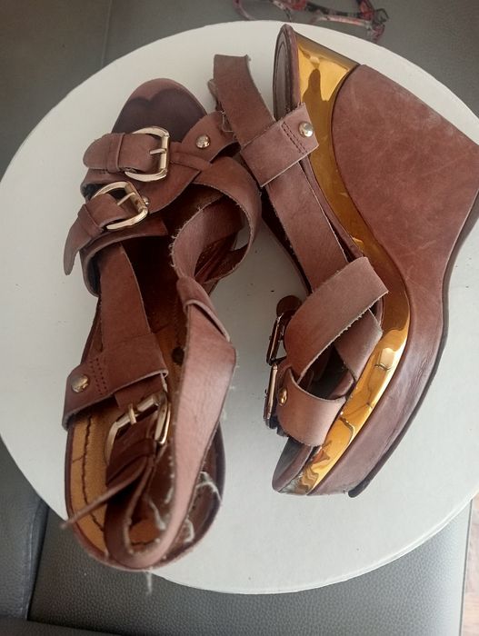 Sandálias Lanidor pele genuína 36