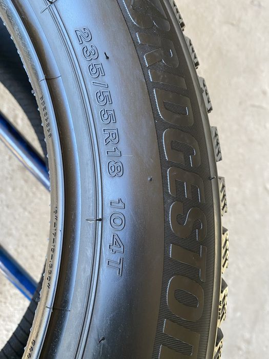 Шини нові 235/55/18 - 4шт Bridgestone Blizzak Spike 3 зима
