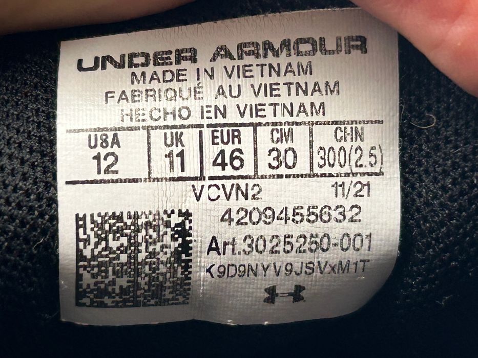 Оригінал! Кросівки Under Armour Charged 46 розмір М05178