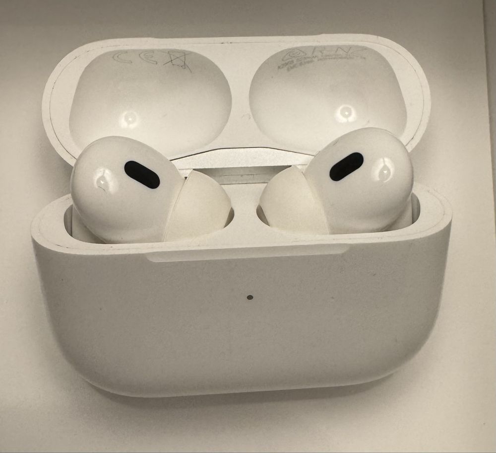 AirPods Pro 2 com entrada de carregamento USB-C