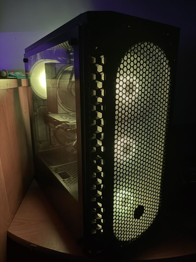 Komputer gamingowy rtx4060 ryzen 5 5600 ram 32GB dysk 1TB gwarancja