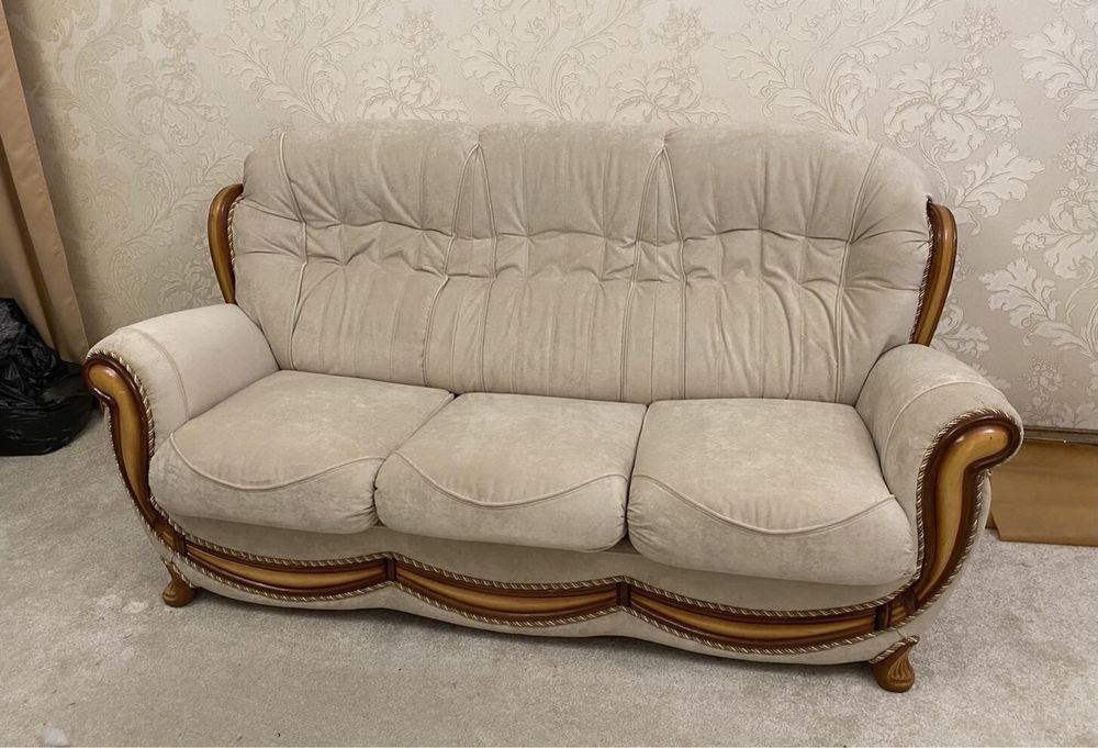 Ремонт м‘яких меблів (перетяжка)