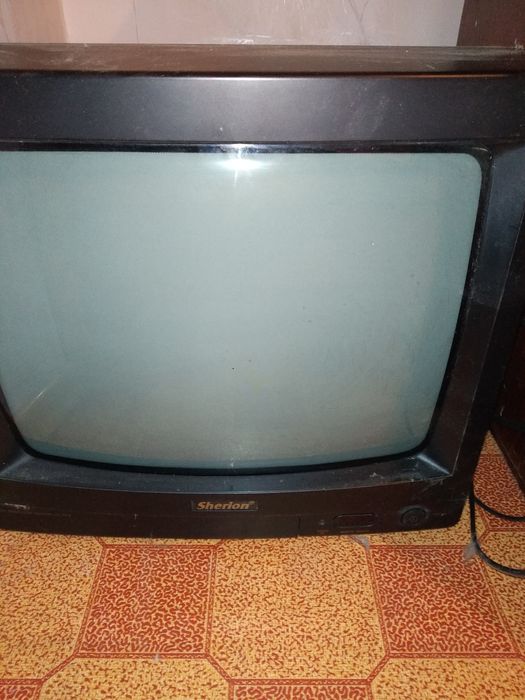 Продам два телевизора