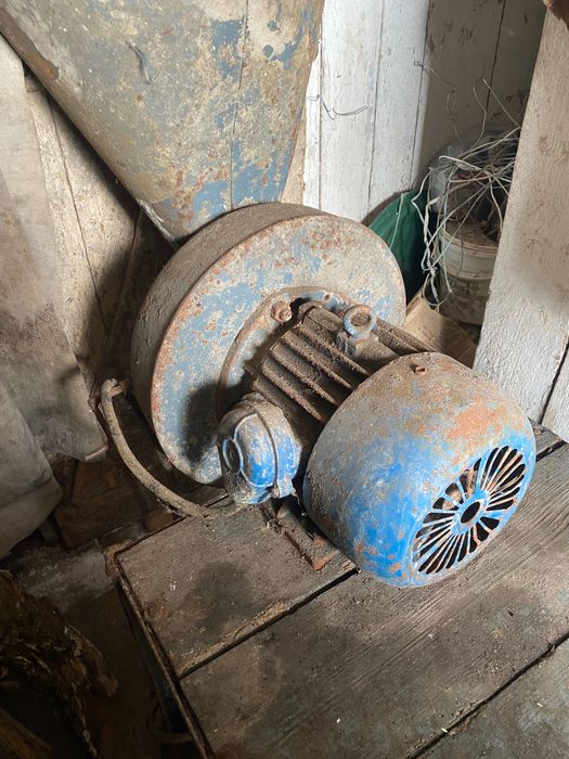 Продам млин 3 фази