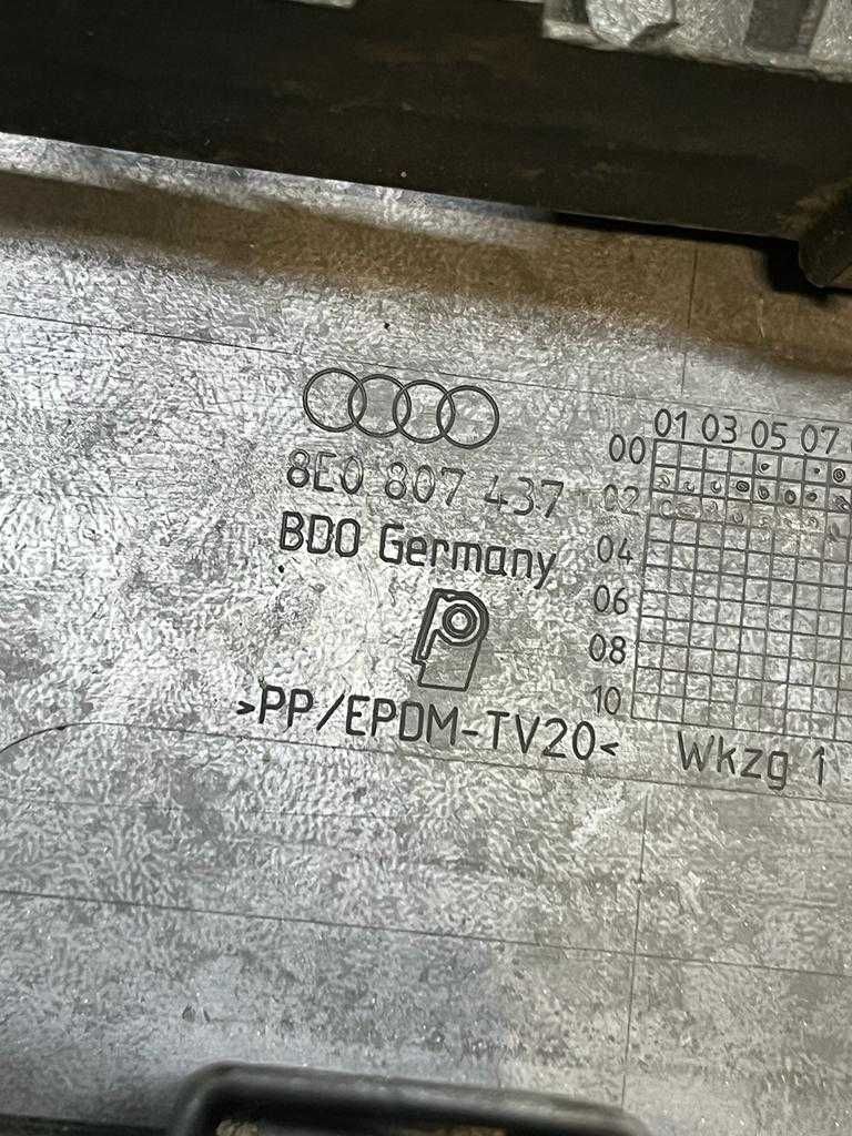 Zderzak Przedni Przód  AUDI A4 B7 8E0 DZ:81