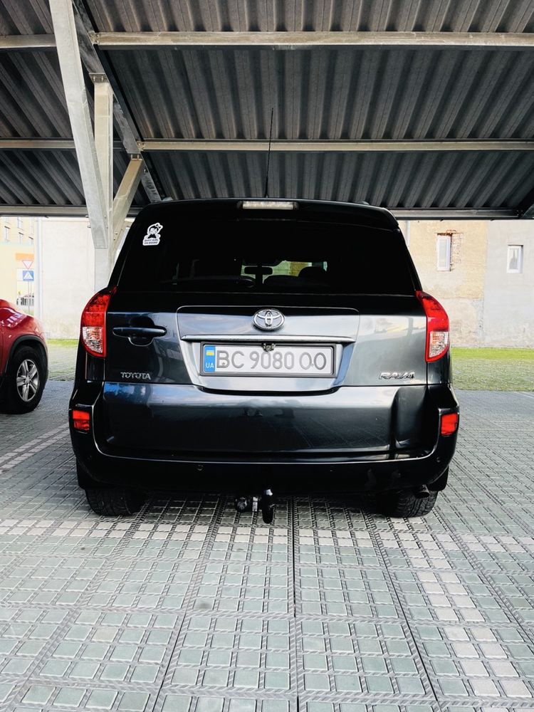 Toyota Rav 4 2.2 d4d 2008/9р