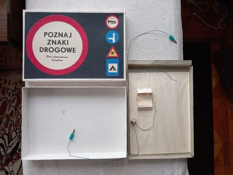 Gra planszowa świetlna Poznaj Znaki Drogowe z czasów PRL-u