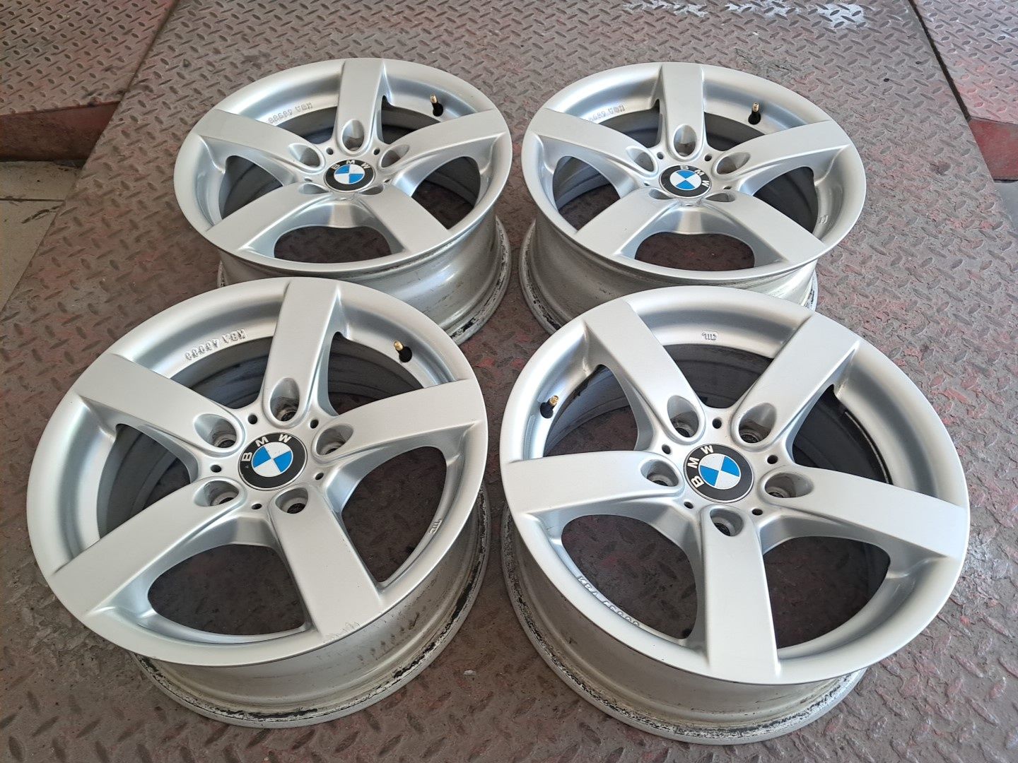 Alufelgi 16 BMW e90 e87 e46 f20 f30