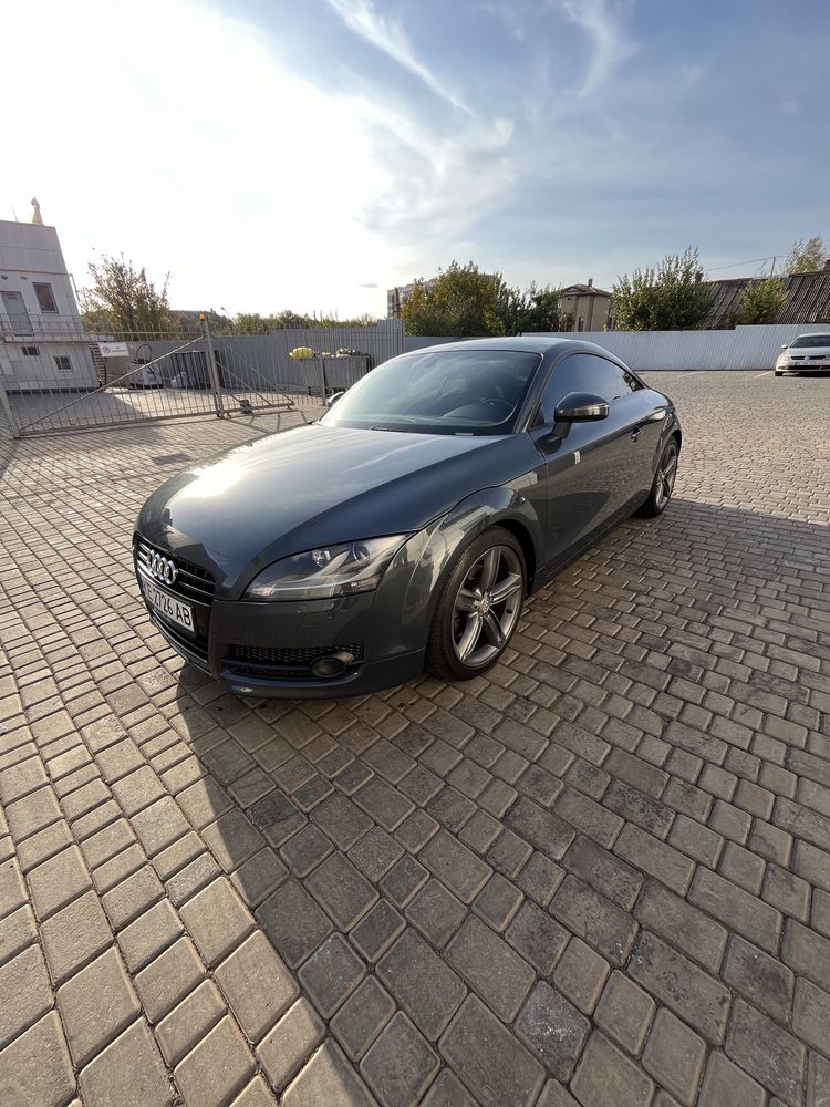 Продам Audi TT