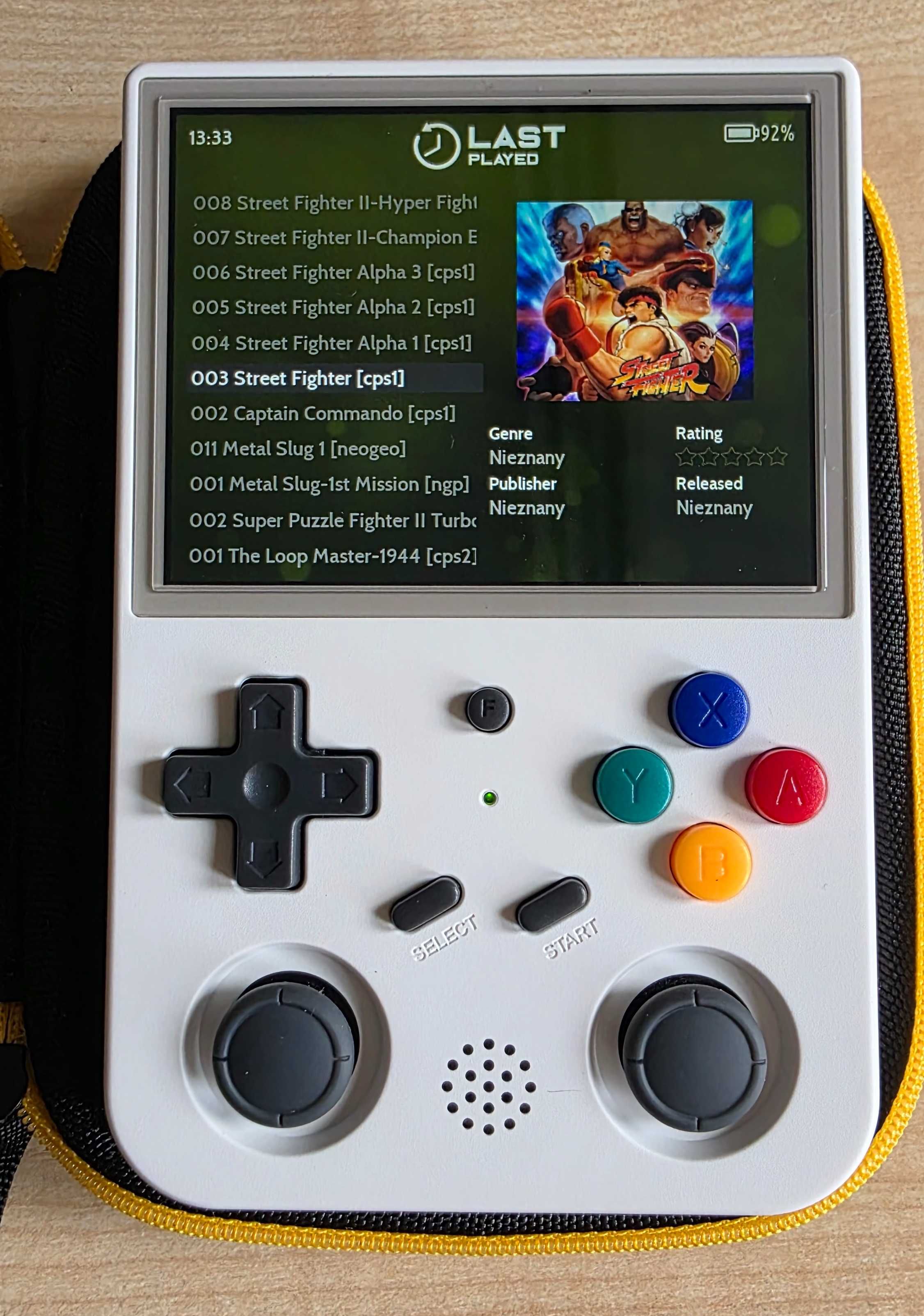 Konsola retro ANBERNIC 353V z Android [34 374 gry na kacie pamięci]