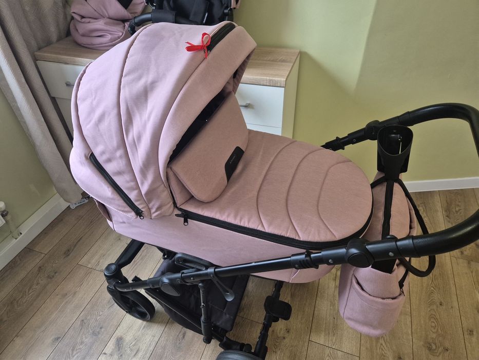 Візочок Adamex Zico 2в1 Рожевий 
Коляска універсальна 2в1