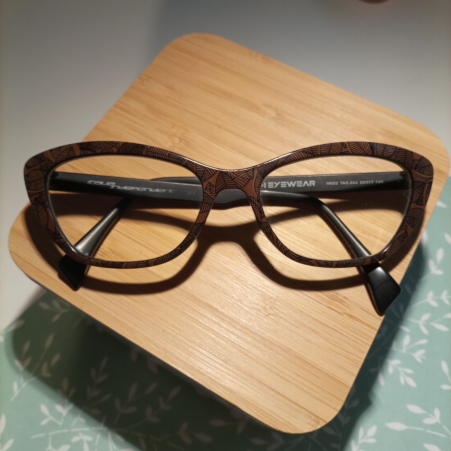 Oprawki okularowe koci kształt w listki
