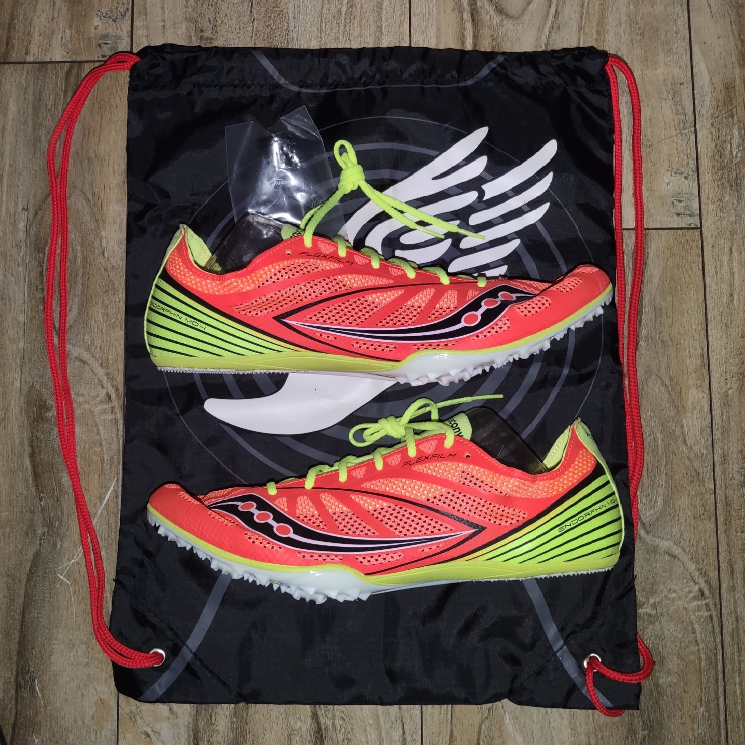 Saucony Endorphin MD4 rozmiar 46.5 kolce biegowe sprinterskie
