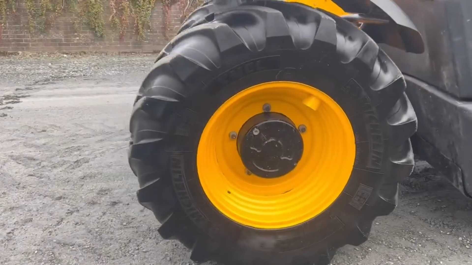 Manipulador telescópico JCB 541-70 Agri Super