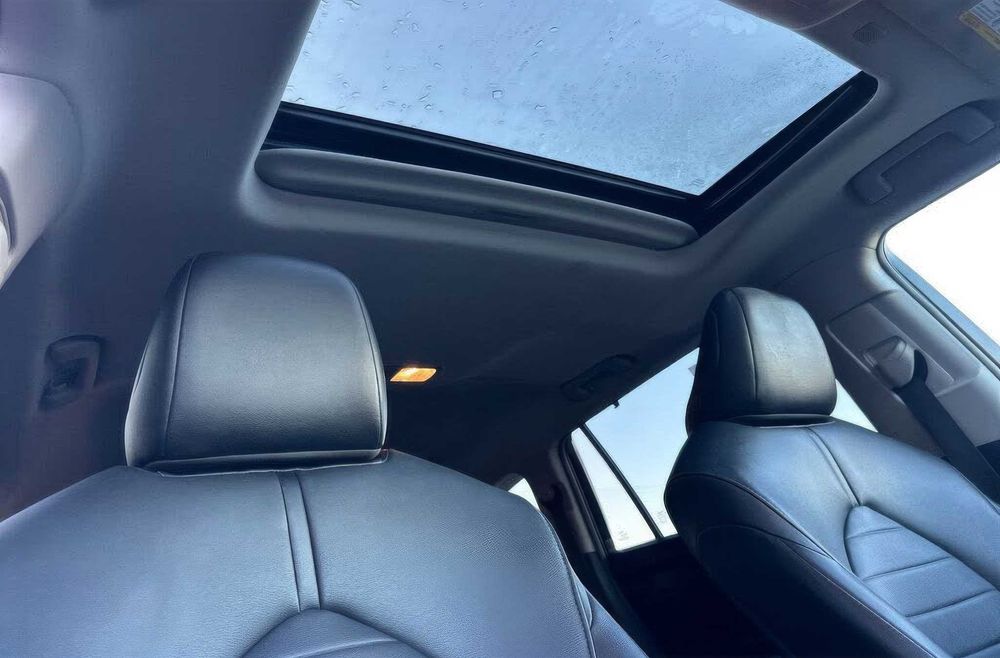 Toyota Highlander XLE      2021