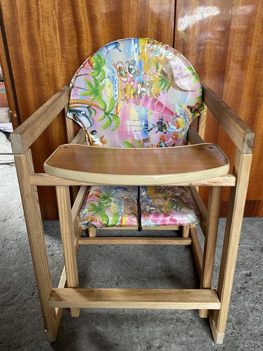 Дитячий стілець для годування, трансформер