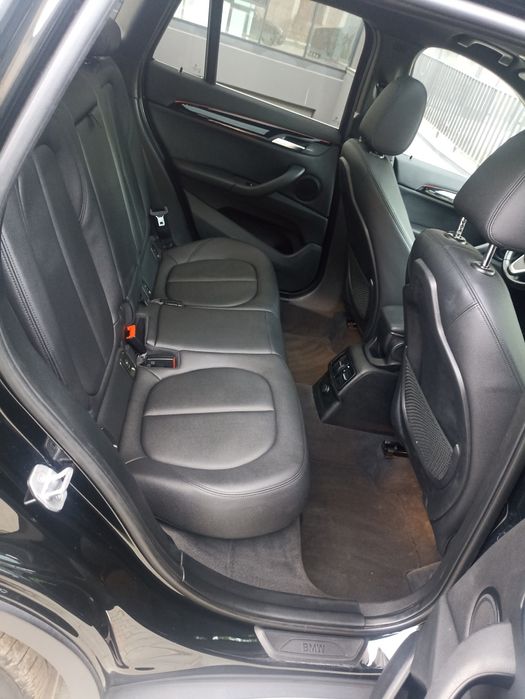 Продам BMW X1 2.0