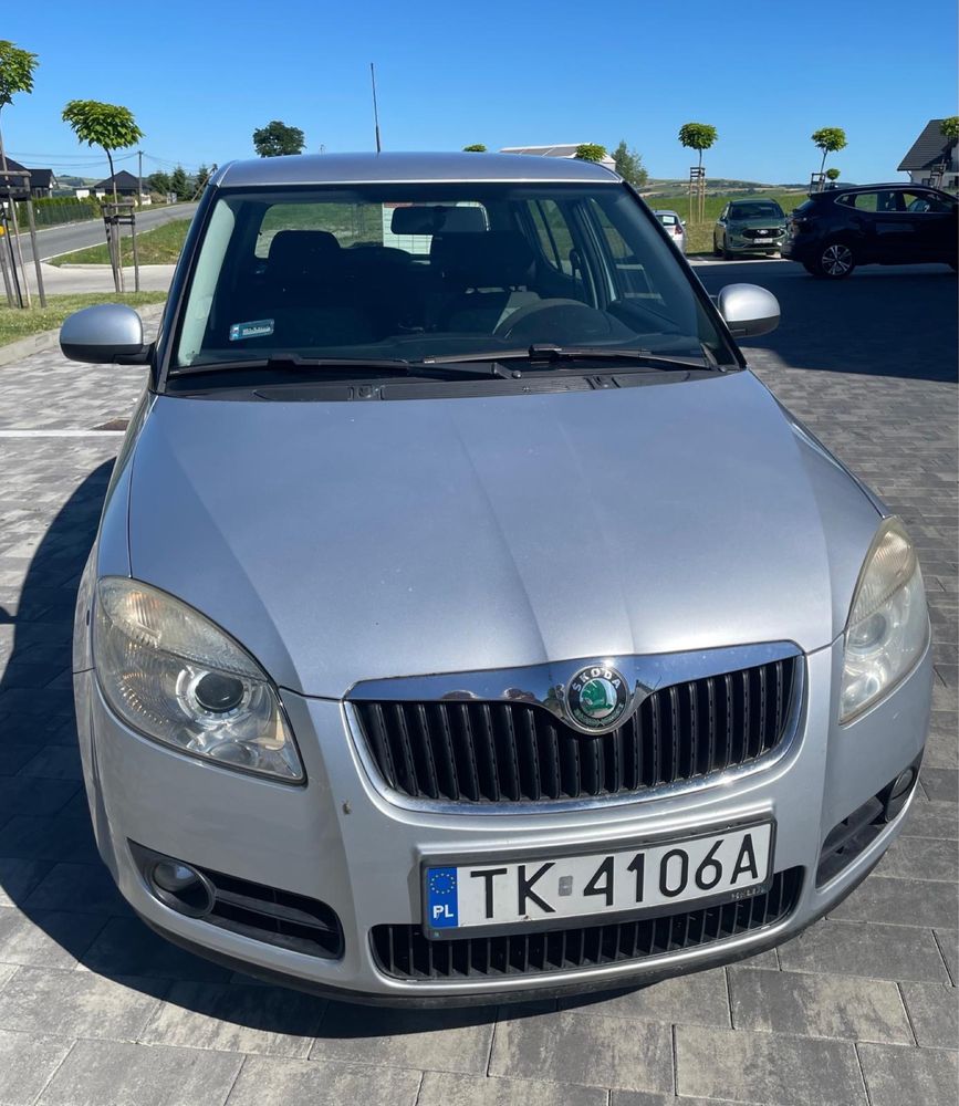 Skoda fabia 2  1,2 benzyna