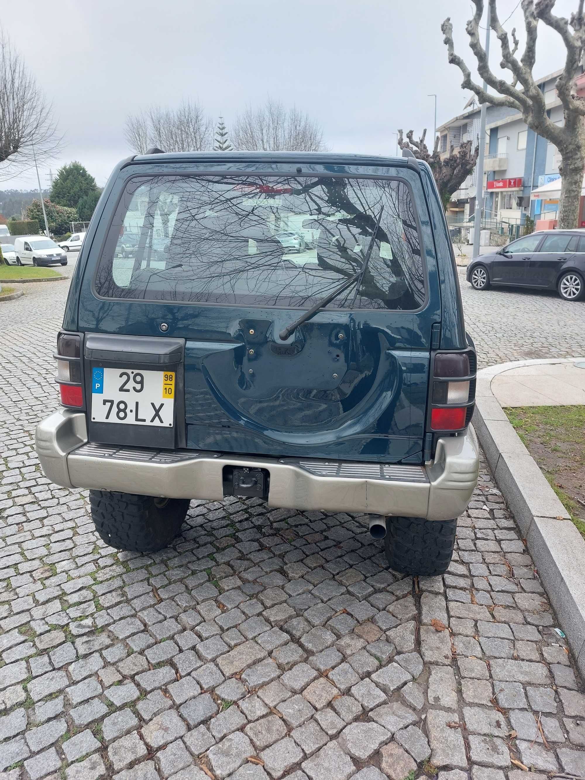 Pajero 2.8 abas largas, com equipamento prática TT