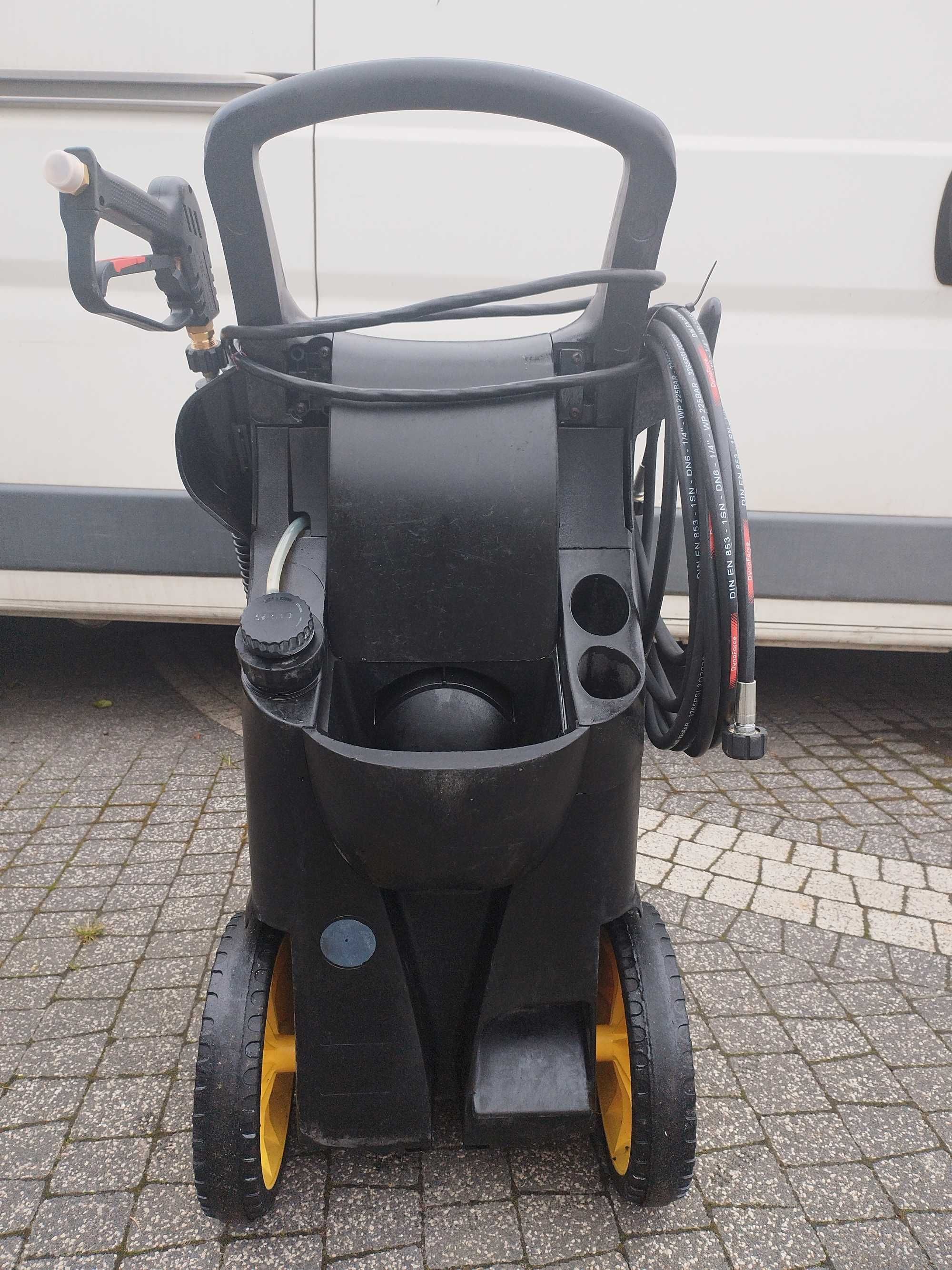 Myjka ciśnieniowa Karcher HD 10/25-4S*Gwarancja*