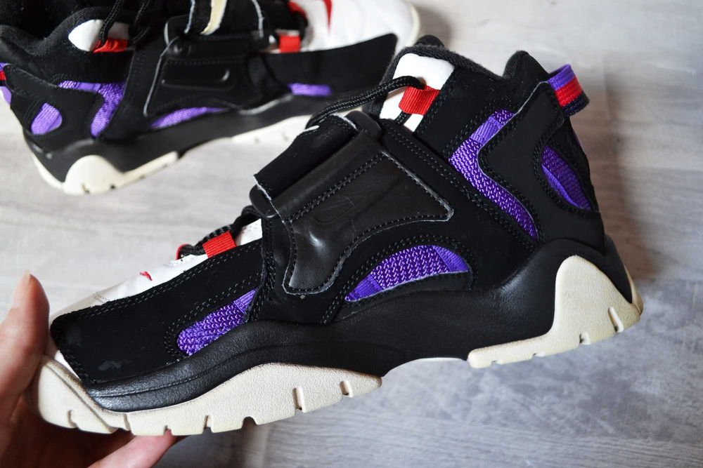 Nike Air Barrage MID QS buty męskie sportowe 43 fioletowe 27,5