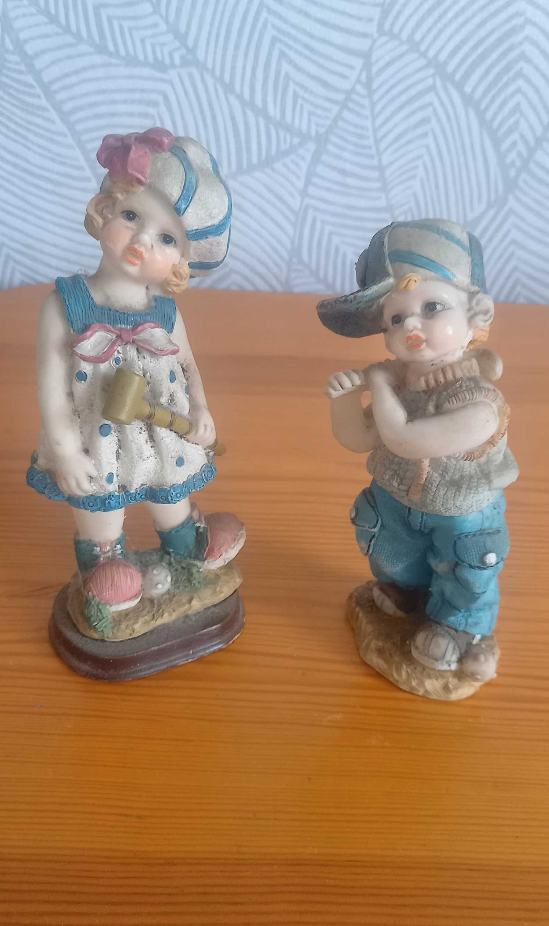 Figurka chłopiec i dziewczynka 16 cm