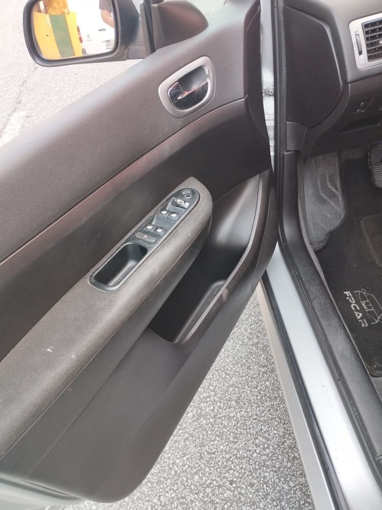 Peugeot 307 1.4 HDI 90cv 03 bom estado