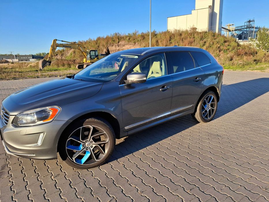 VOLVO XC60 2.0 T6