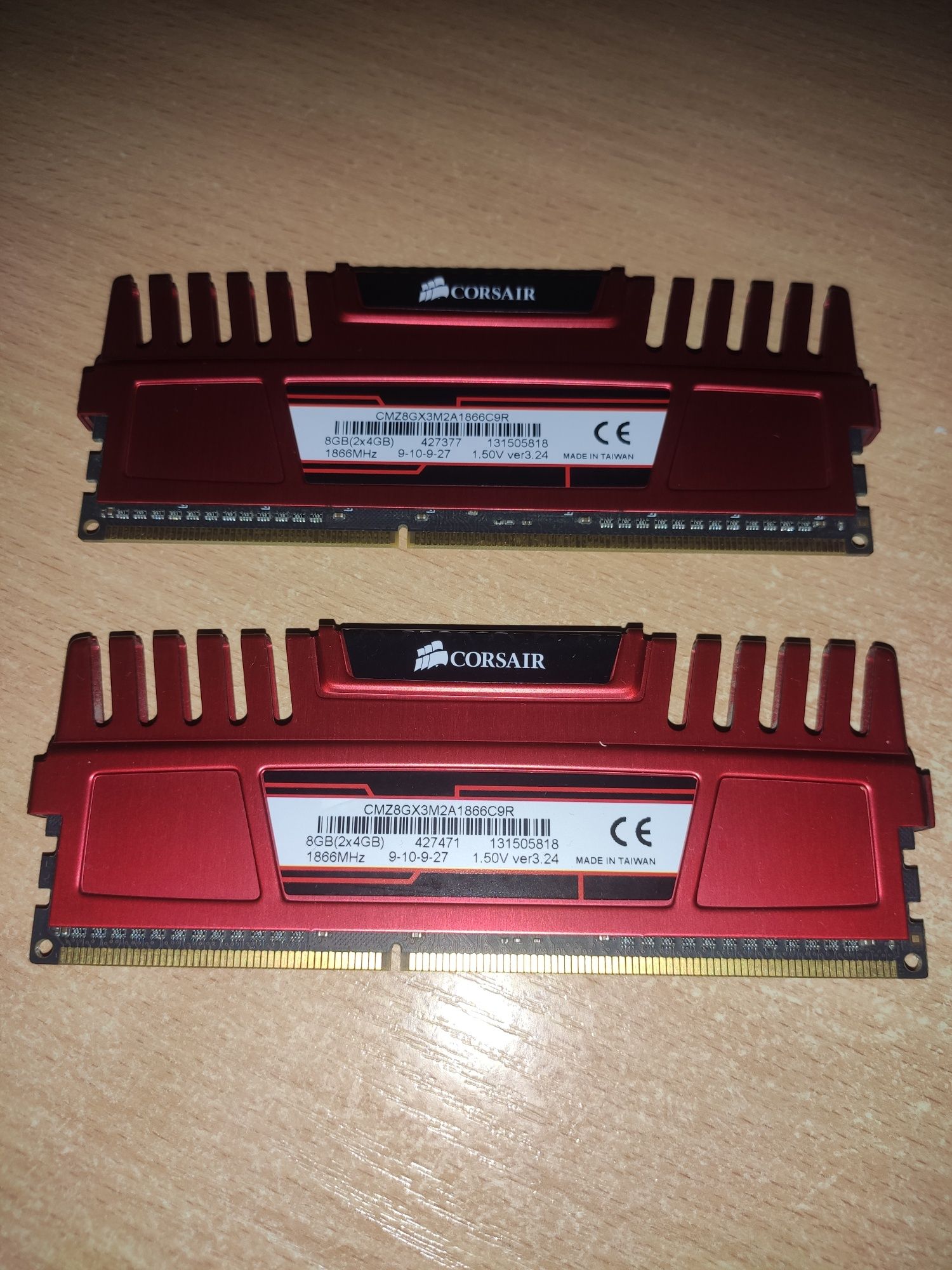 ddr3 gb 2*4 (1866 mhz) corsair vengeance