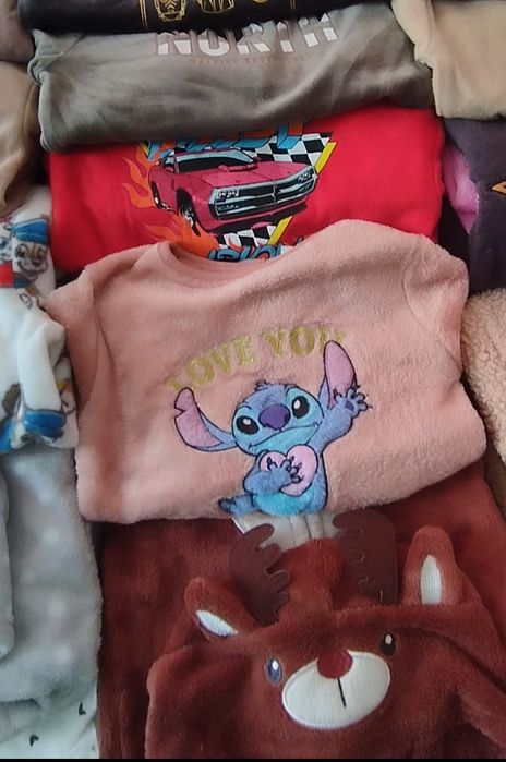 Дитячі піжами для хлопчиків і дівчат від