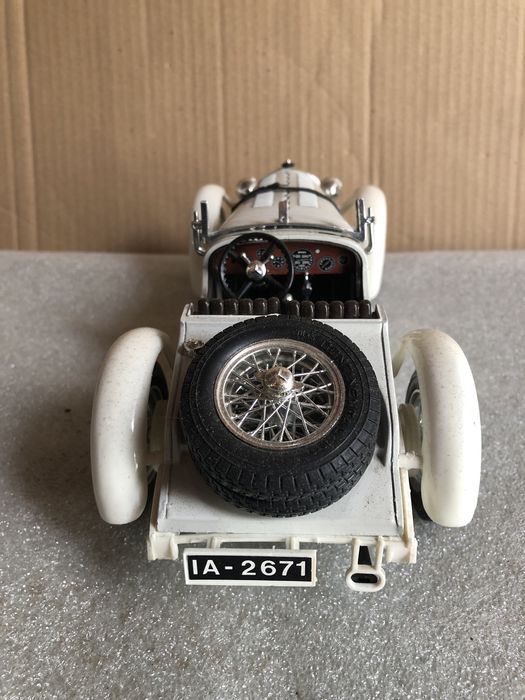 Mercedes SSK burago 1/18