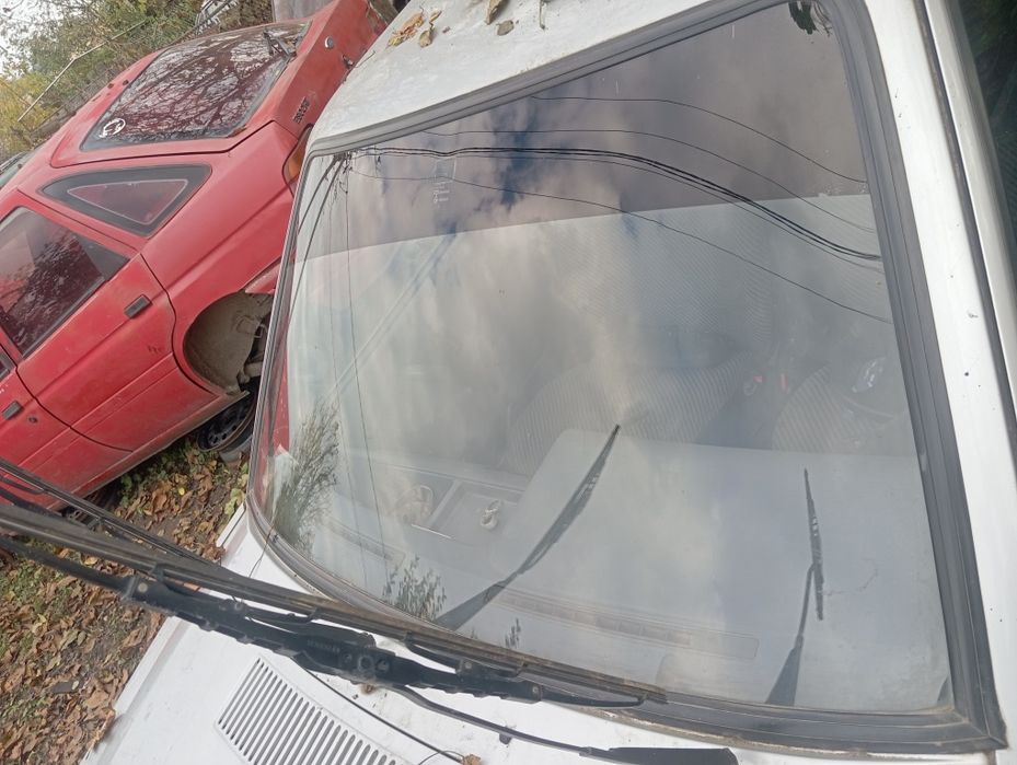 Лобове скло Ford Escort / Форд Ескорт Mk4