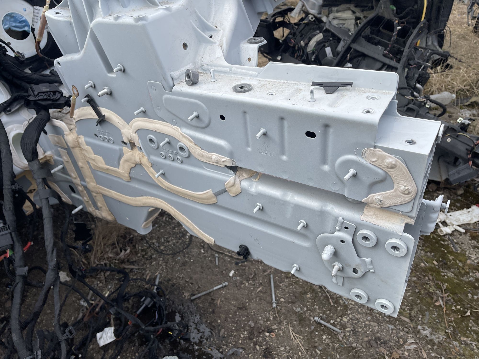 Чверть передня ліва Mercedes EQS 580 колір 149 A297 2021-