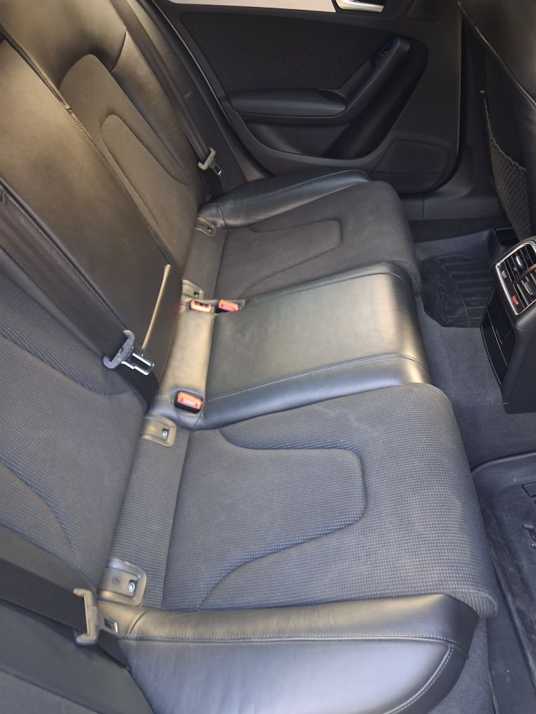 Audi a4 b8 2011r