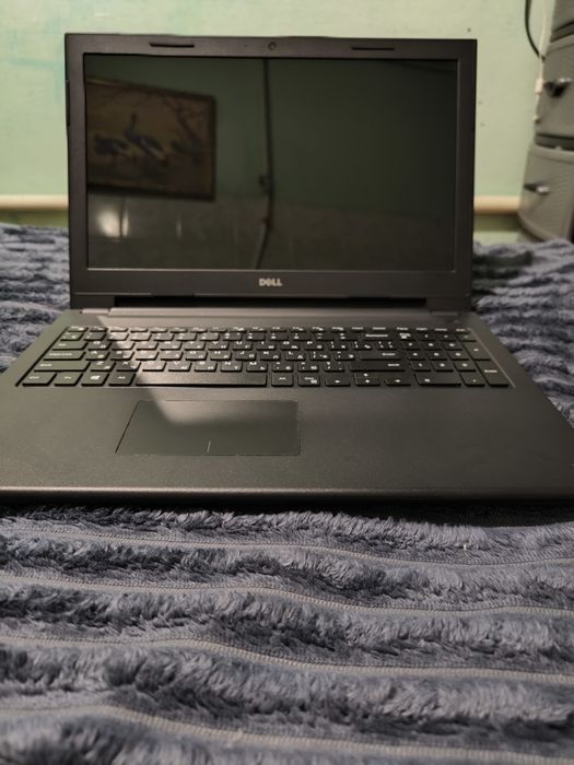 Ноутбук Dell Inspiron 15 3878