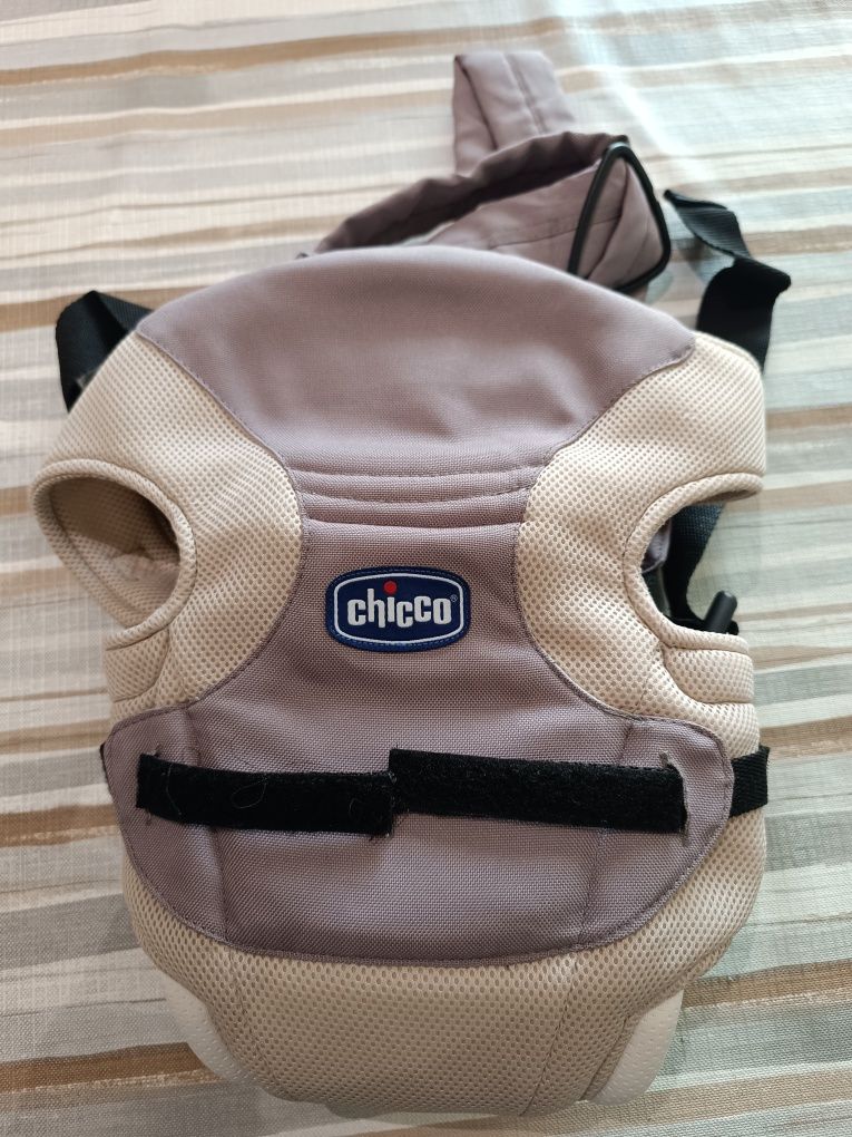 Porta bebe vários panos