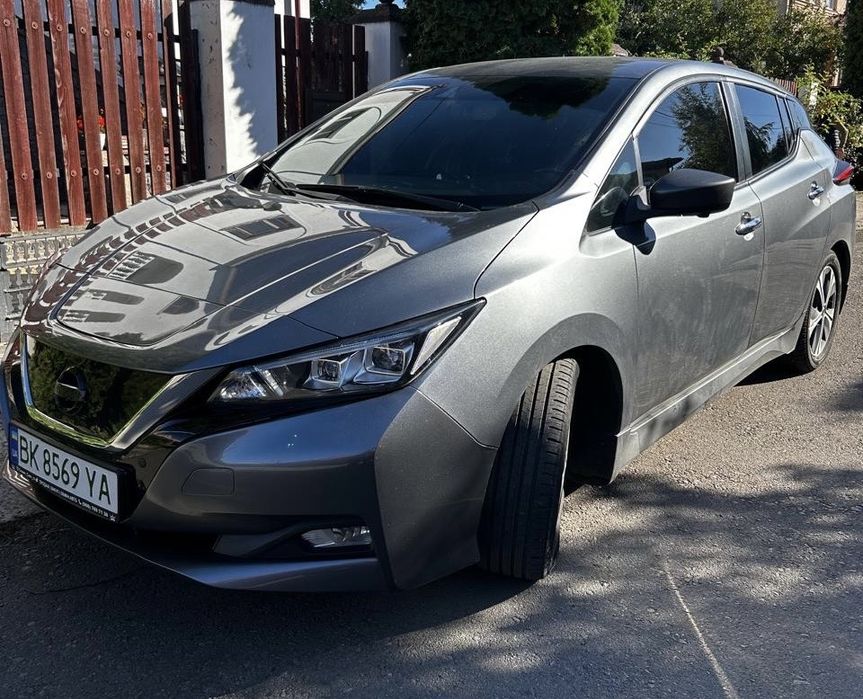 Продам Nissan Leaf SV 2020р. 40кВт