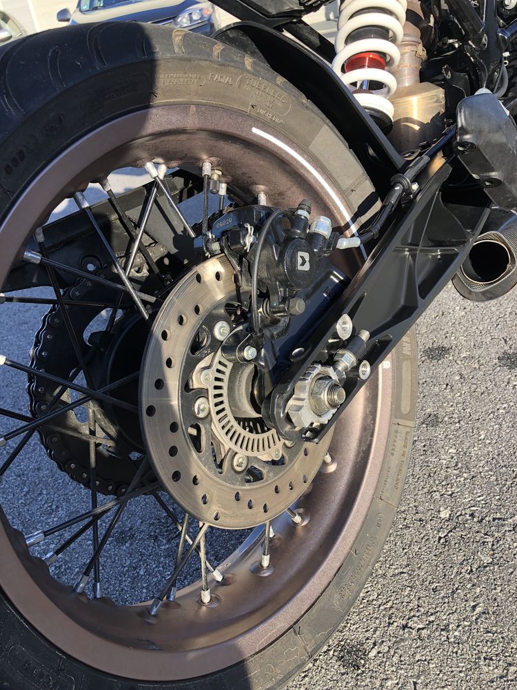 Husqvarna Vitpilen 401