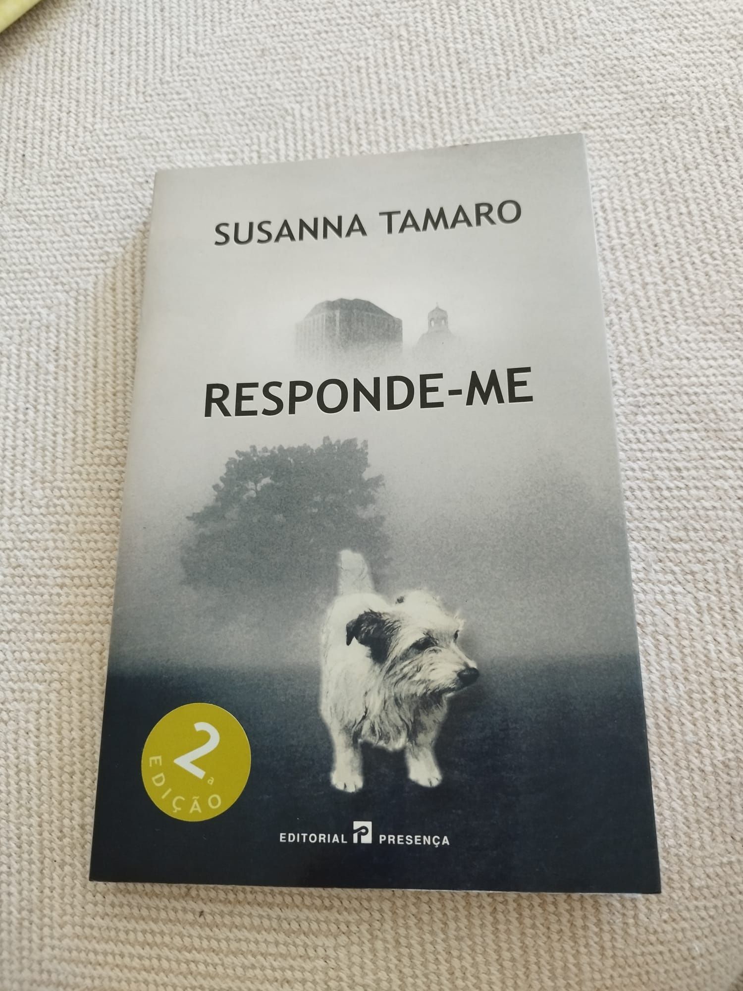 Livro "Responde-me"