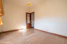 Moradia T2 + Moradia para renovar | Souselas