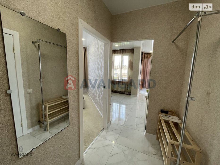 Простора квартира в Агрономічному