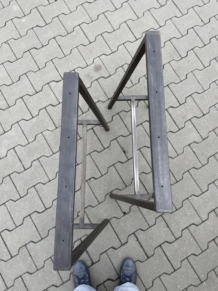 Metalowe nogi do stolu typu loft