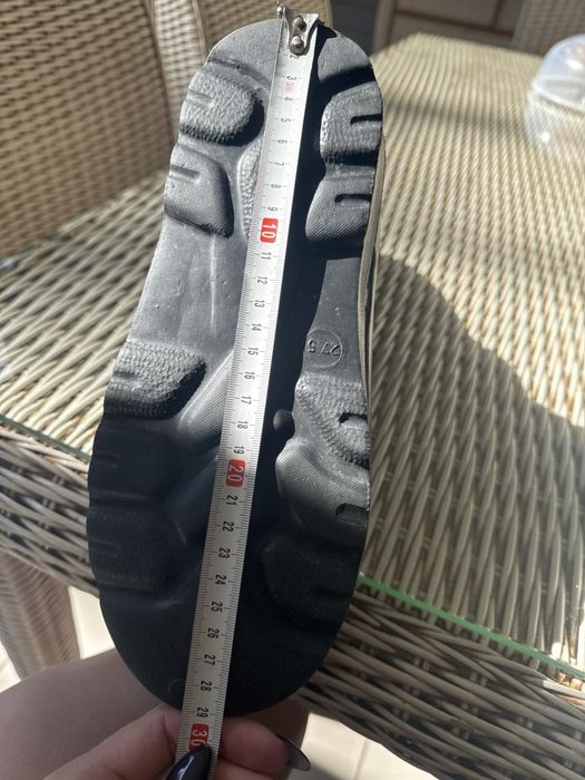 Галоши резиновые новые калоші