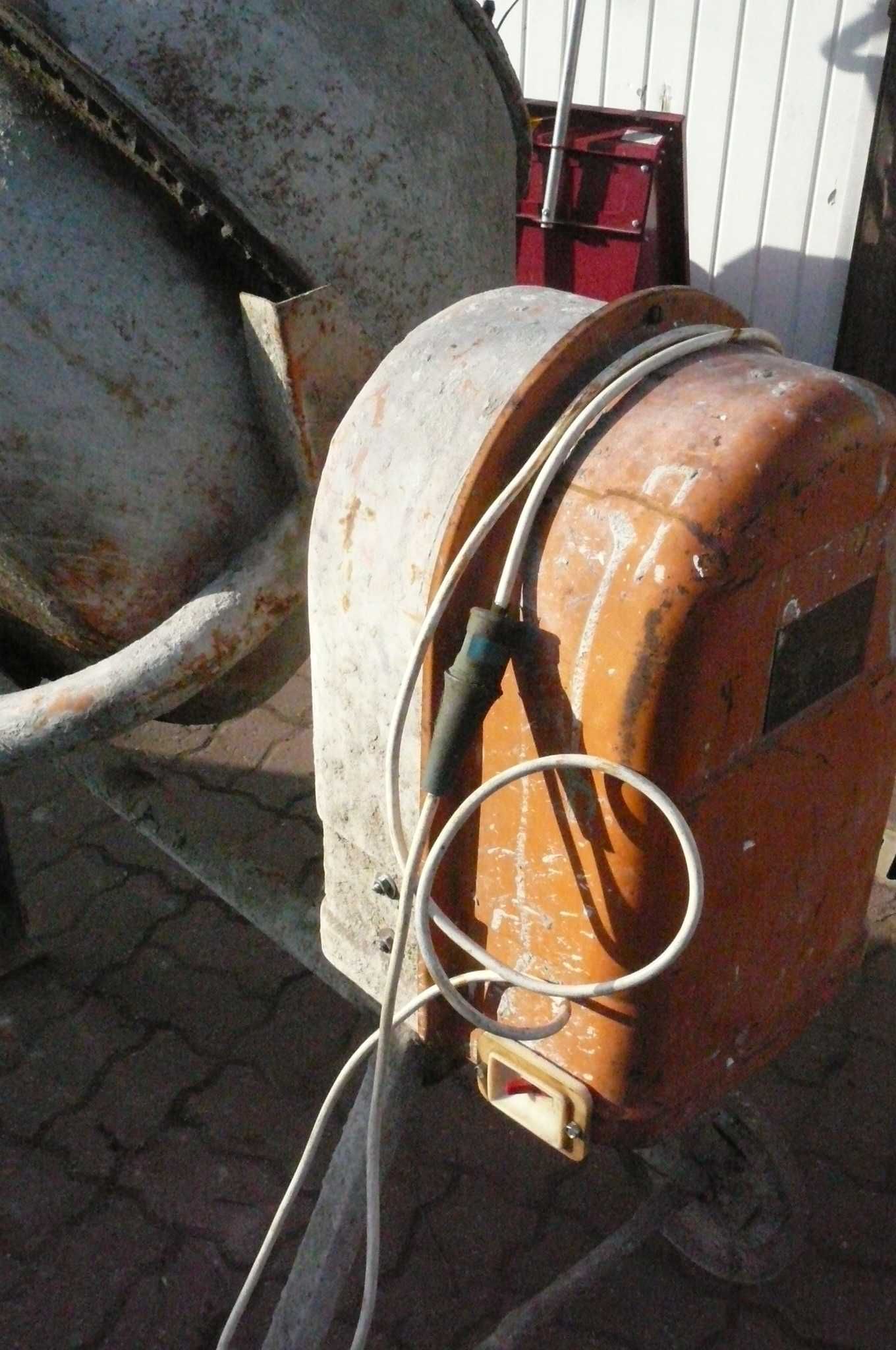 Betoniarka budowlana 120 litrów silnik elektryczny 230 V sprawna