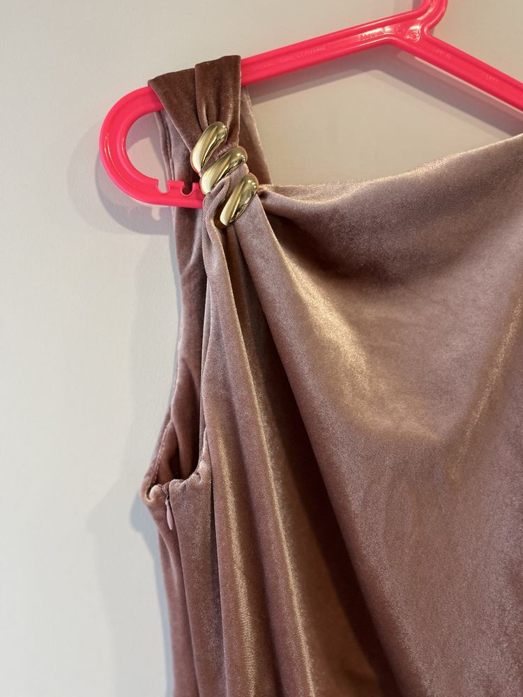 Vestido Zara novo