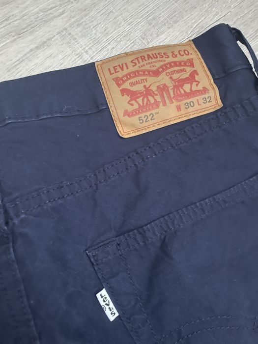 Чоловічі джинси levi’s 522 w30 l32 оригінал