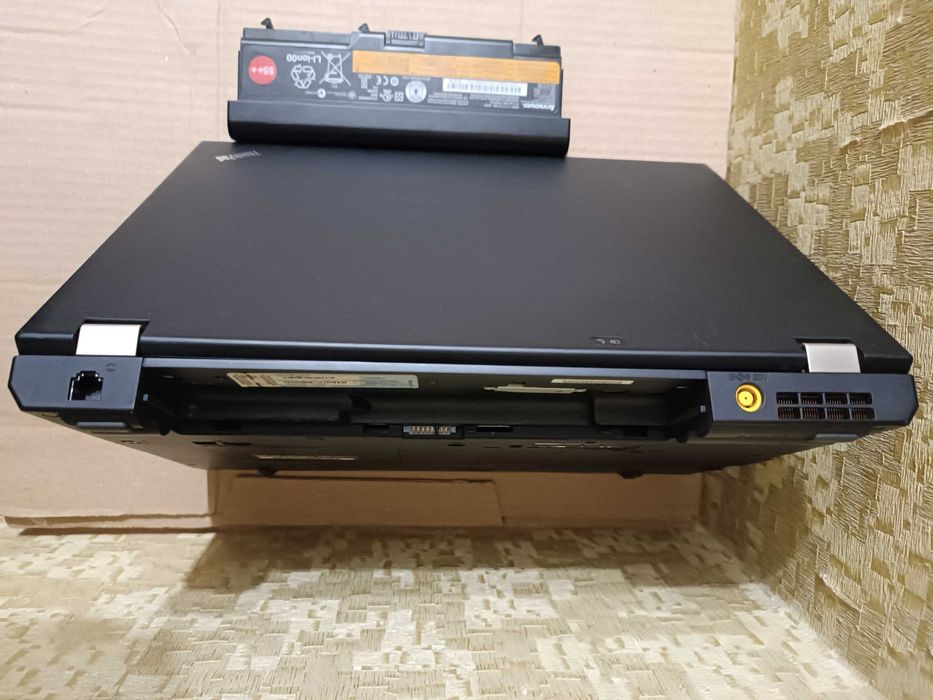 Ноутбук Lenovo ThinkPad T410 / 14" / Intel Core i5 / 8 Gb / 320 Gb