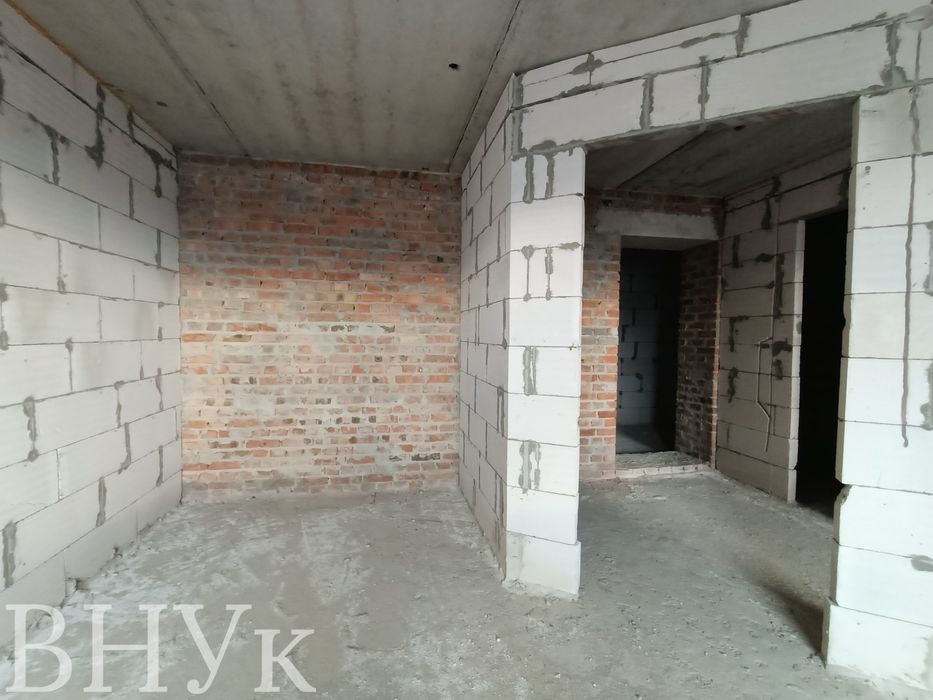 Продається 1 кімнатна квартира в новобудові!