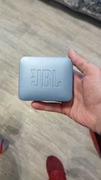 Głosinik JBL go essential