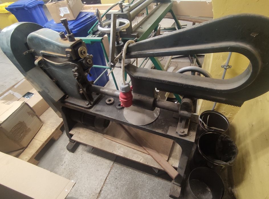 Wycinarka do kółek z blachy